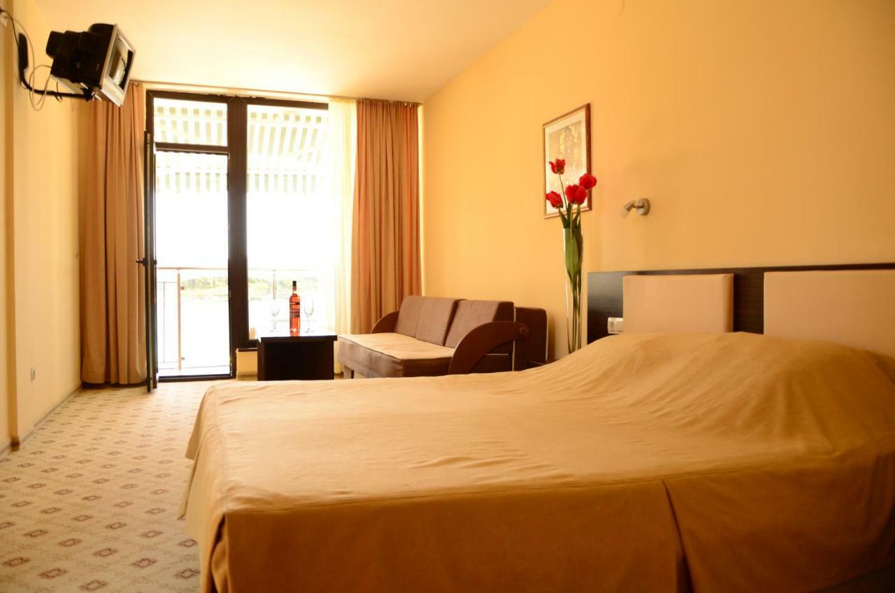 Family Hotel Teos 키텐 외부 사진